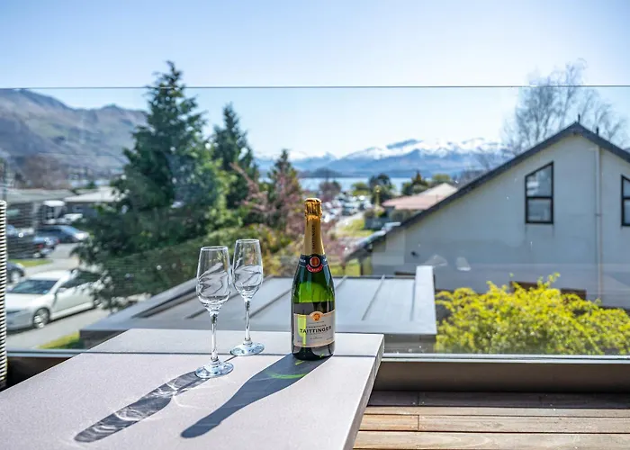 Central Vista In Wanaka